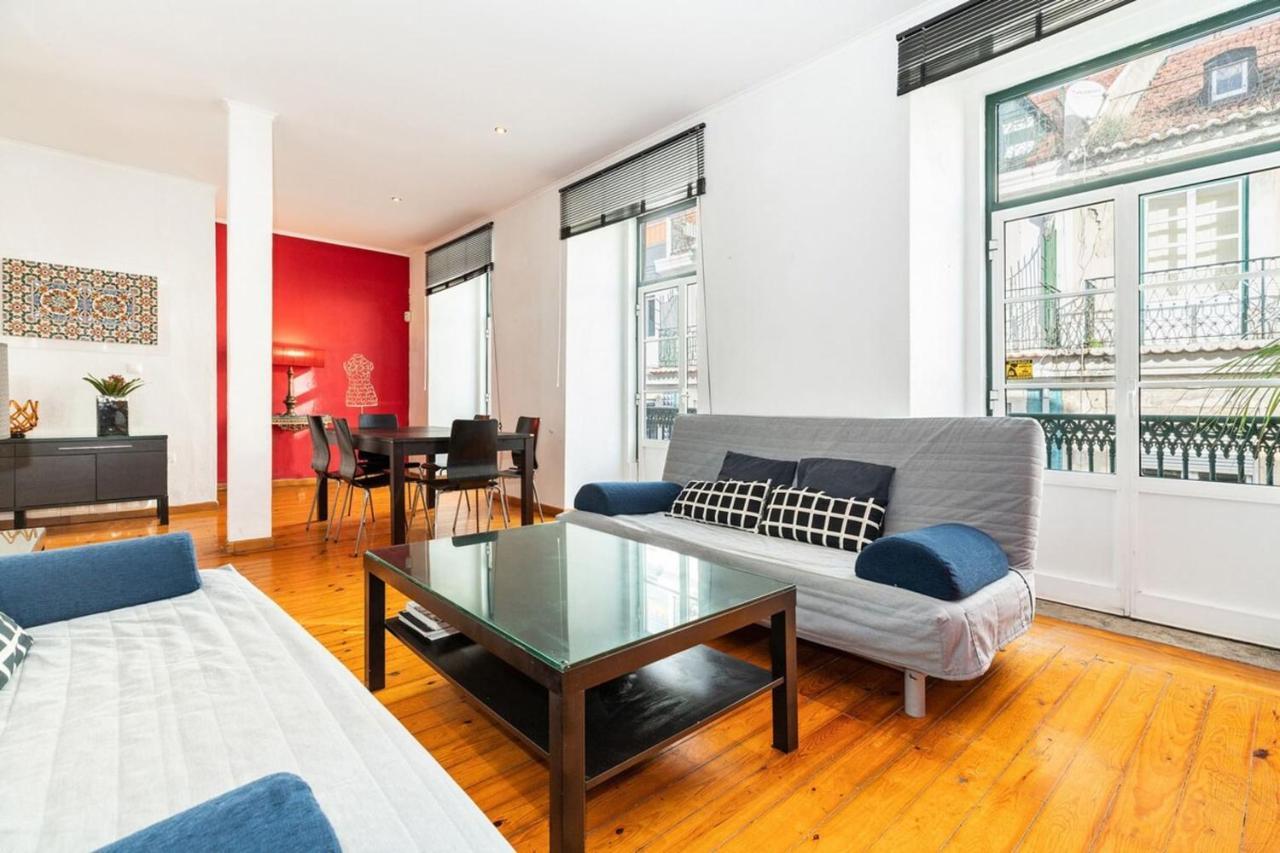 Charming 2 Bedroom Apartment Next To Praca Da Figueira Lisboa Eksteriør bilde